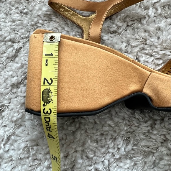 Vintage Casadei satin platform sandals - Picture 6 of 12